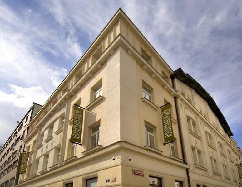 Hotel Maestro By Adrez Prague Exterior photo